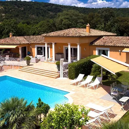 Guest house La Tarentane