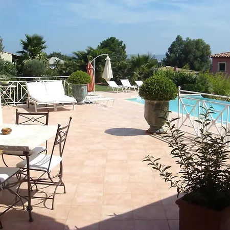 La Tarentane 2*